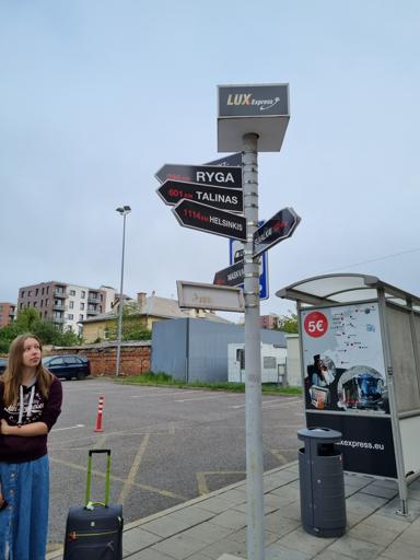 Ukazatel LuxExpress ve Vilniusu
