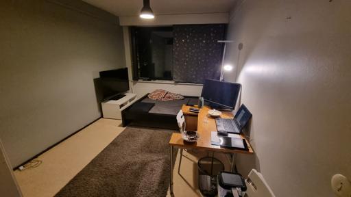 Současné uspořádání mého pokoje